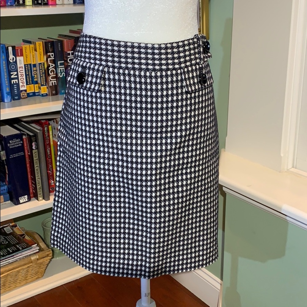 Ann Taylor Houndstooth Skirt NWT